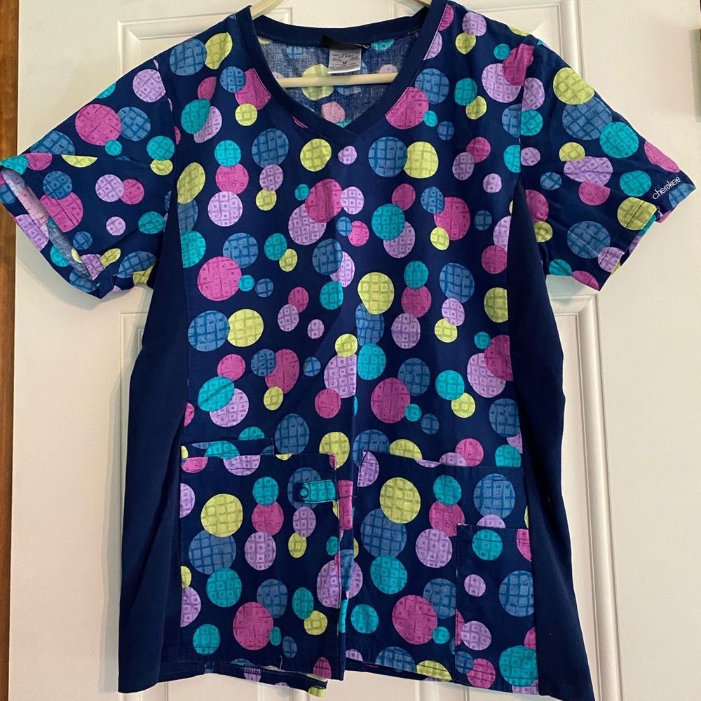 Cherokee Scrub Top Size M